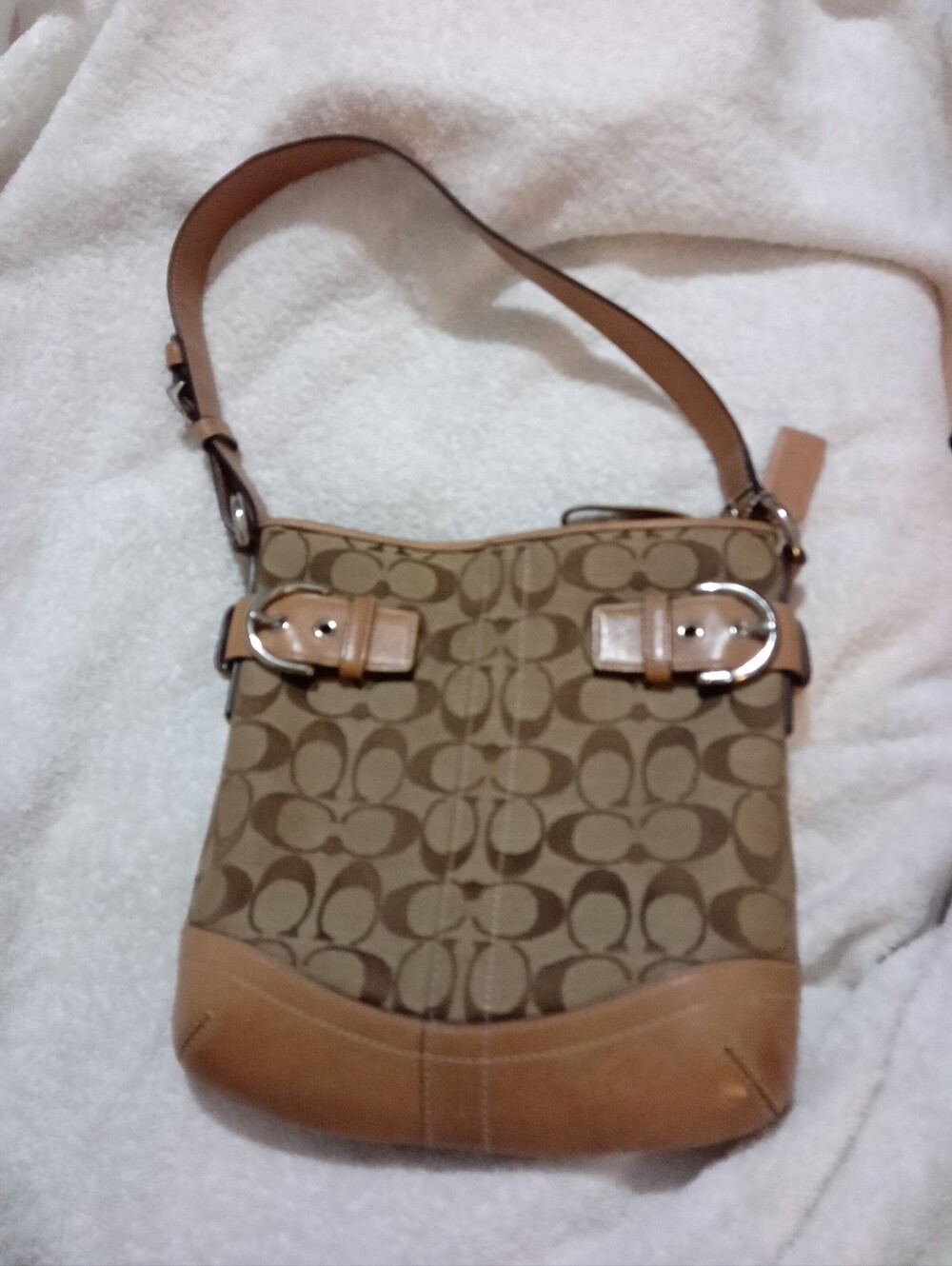 Coach Vintage SOHO HOBO Canvas Leather Buckle Bag CREED-K05M-3577